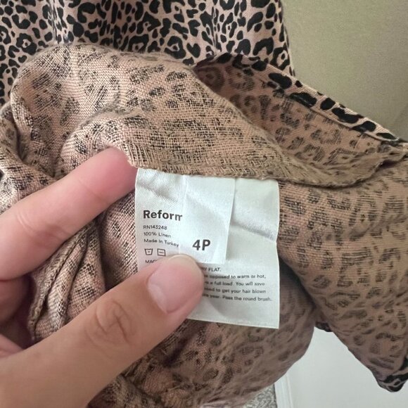 Reformation Toulouse Linen Off Shoulder Leopard Print Midi Dress - Picture 6 of 8